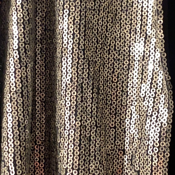 Kardashian large lined sequin blazer! - Picture 8 of 8